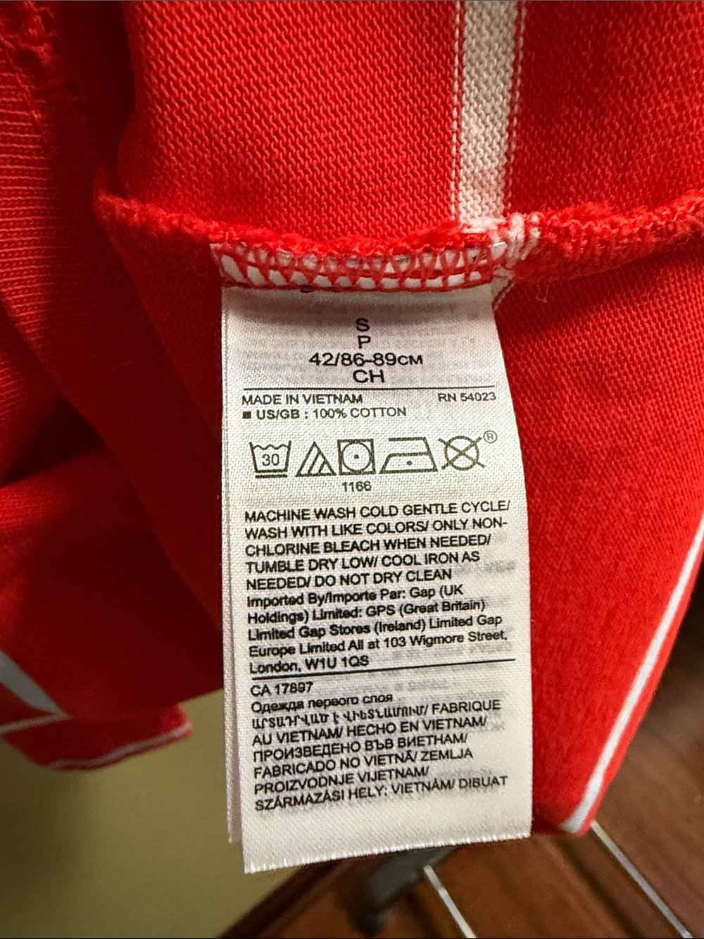 Banana Republic Red and White Striped Long-Sleeve Pocket Tee - Picture 3 of 4